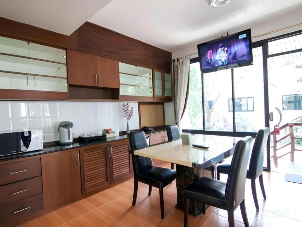 Chayada Garden House And Resort Hotel Накхонратчасіма Екстер'єр фото