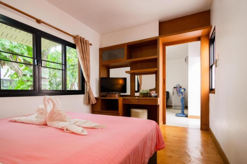 Chayada Garden House And Resort Hotel Накхонратчасіма Екстер'єр фото