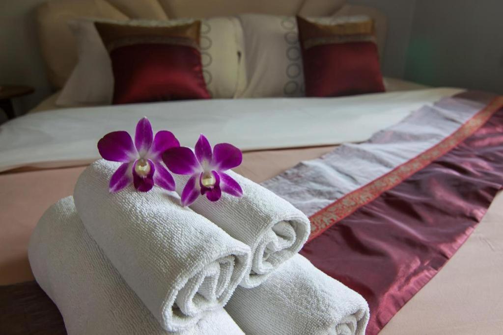Chayada Garden House And Resort Hotel Накхонратчасіма Екстер'єр фото